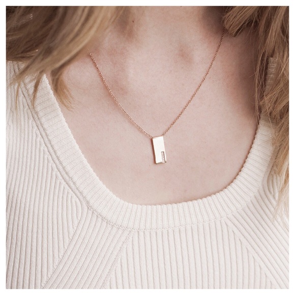 🆕Summer & Rose Rectangle Necklace - Picture 1 of 3